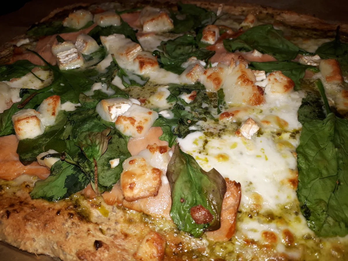 BiNe` S FLAMMKUCHEN MIT CHIASAMEN - Rezept - Bild Nr. 5260
