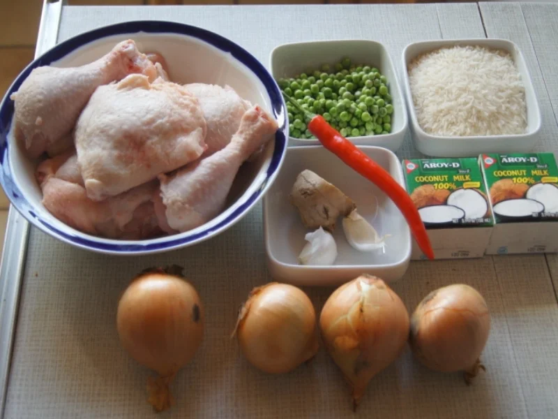 Rezept: Hähnchencurry mit Jasmin-Erbsen-Reis Bild Nr. 5286 Hähnchencurry mit Jasmin-Erbsen-Reis - Rezept - Bild Nr. 5286