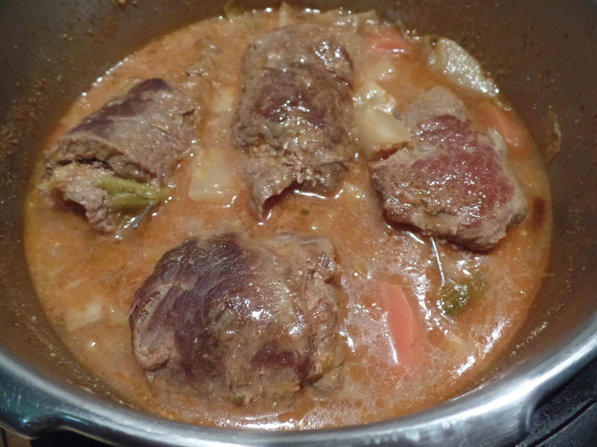 Rouladen gefüllt mit Feta-Aprikosencreme - Rezept - Bild Nr. 5282