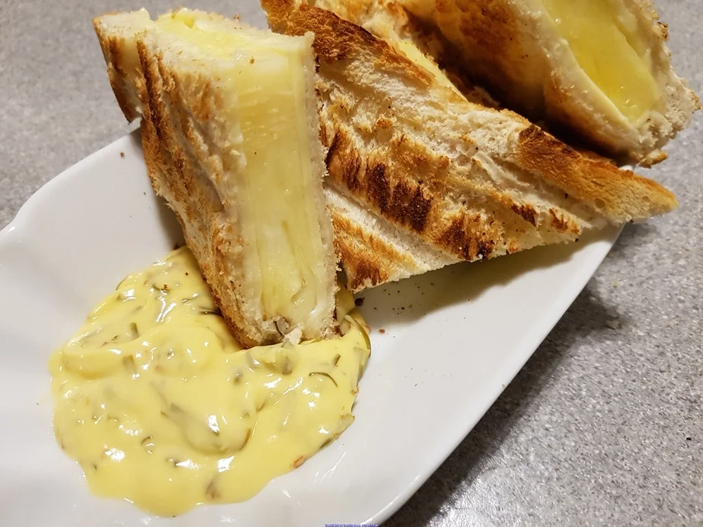 Rezept: Toast à la Hawai (schnelle Variante) Bild Nr. 5283 Toast à la Hawai (schnelle Variante) - Rezept - Bild Nr. 5283