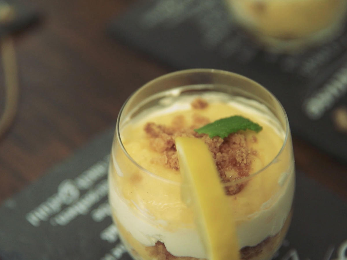 Zitronentiramisu mit Lemon Curd und Limoncello - Rezept - Bild Nr. 2