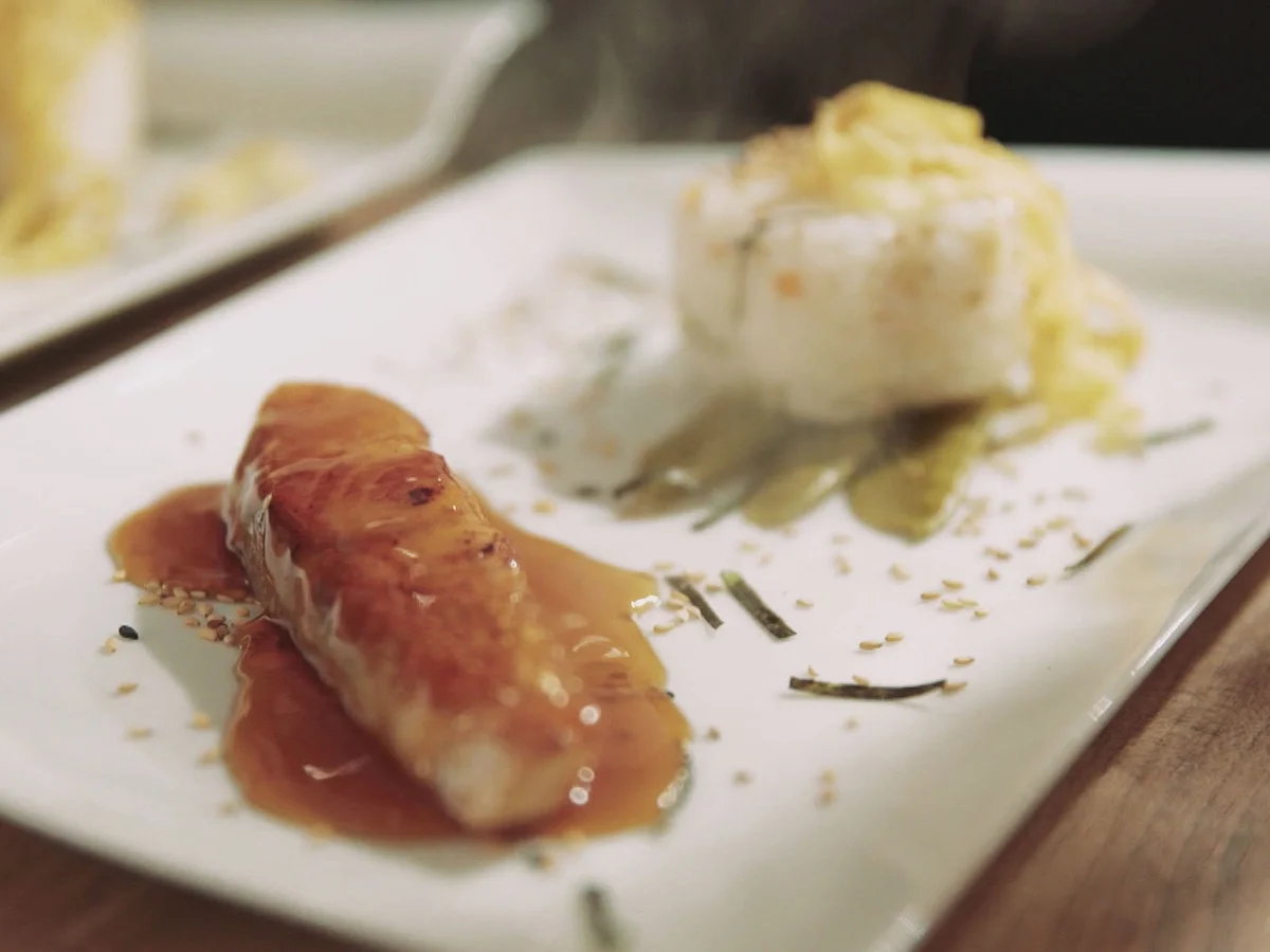 Lachs-Teriyaki an Chirashi-Sushi - Rezept - Bild Nr. 2