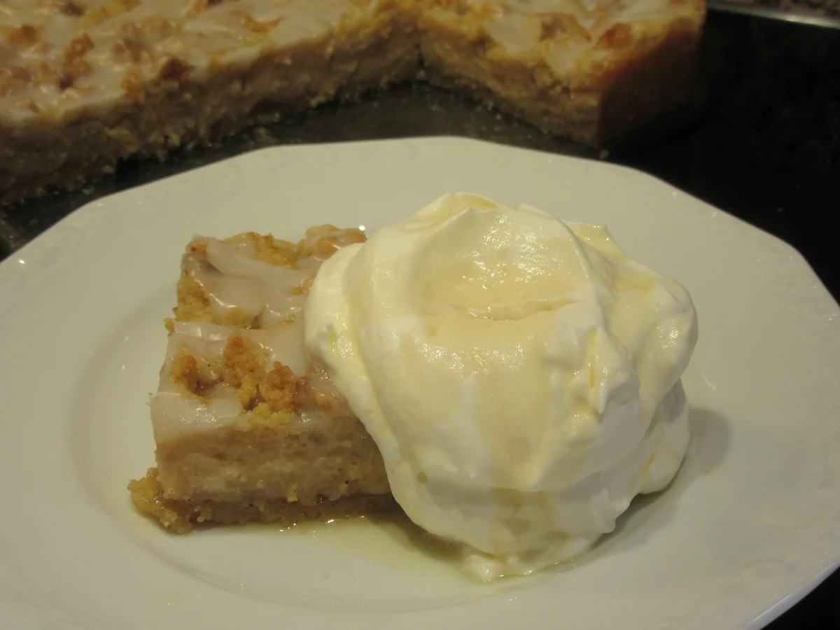 Backen: Marzipan-Apfelmus zwischen Mandelstreusel - Rezept - Bild Nr. 5281