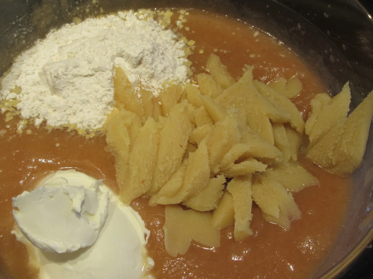 Backen: Marzipan-Apfelmus zwischen Mandelstreusel - Rezept - Bild Nr. 5283