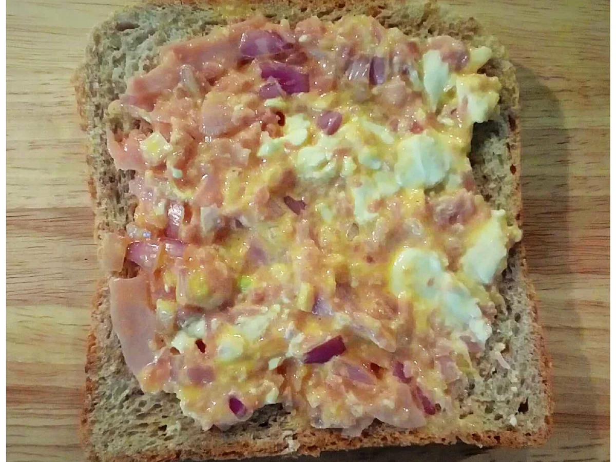 Rezept: Überbackene Toastscheibe Bild Nr. 5293 Überbackene Toastscheibe - Rezept - Bild Nr. 5293