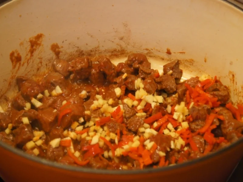 Rezept: Feuriger Spitzpaprika-Tafelspitz-Gulasch Bild Nr. 5309 Feuriger Spitzpaprika-Tafelspitz-Gulasch - Rezept - Bild Nr. 5309