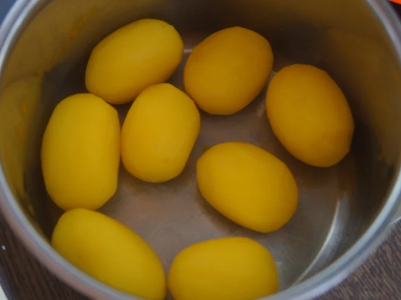 Rezept: Feuriger Spitzpaprika-Tafelspitz-Gulasch Bild Nr. 5322 Feuriger Spitzpaprika-Tafelspitz-Gulasch - Rezept - Bild Nr. 5322