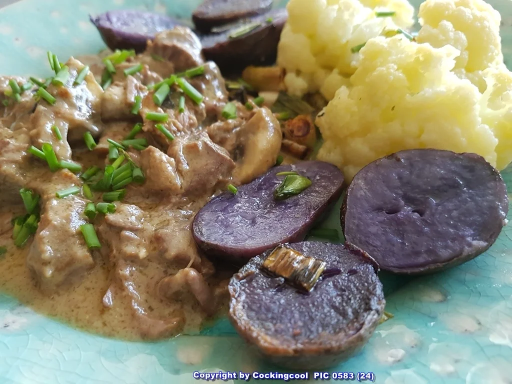Rindergulasch ohne Röstaromen  à la Biggi - Rezept - Bild Nr. 5373