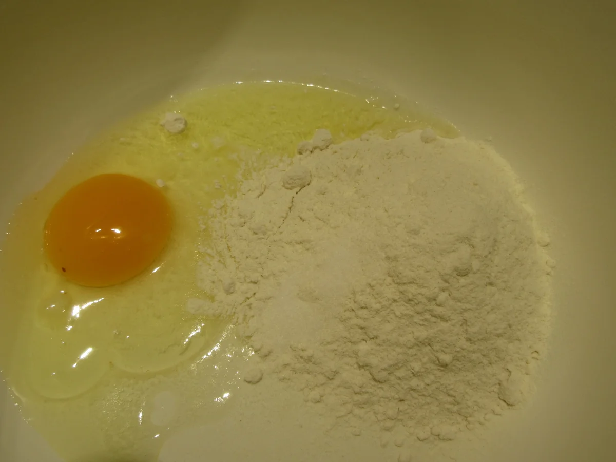 Gemüse: Weißkrautkrapfen mit Knoblauch-Schmand-Dip - Rezept - Bild Nr. 5314