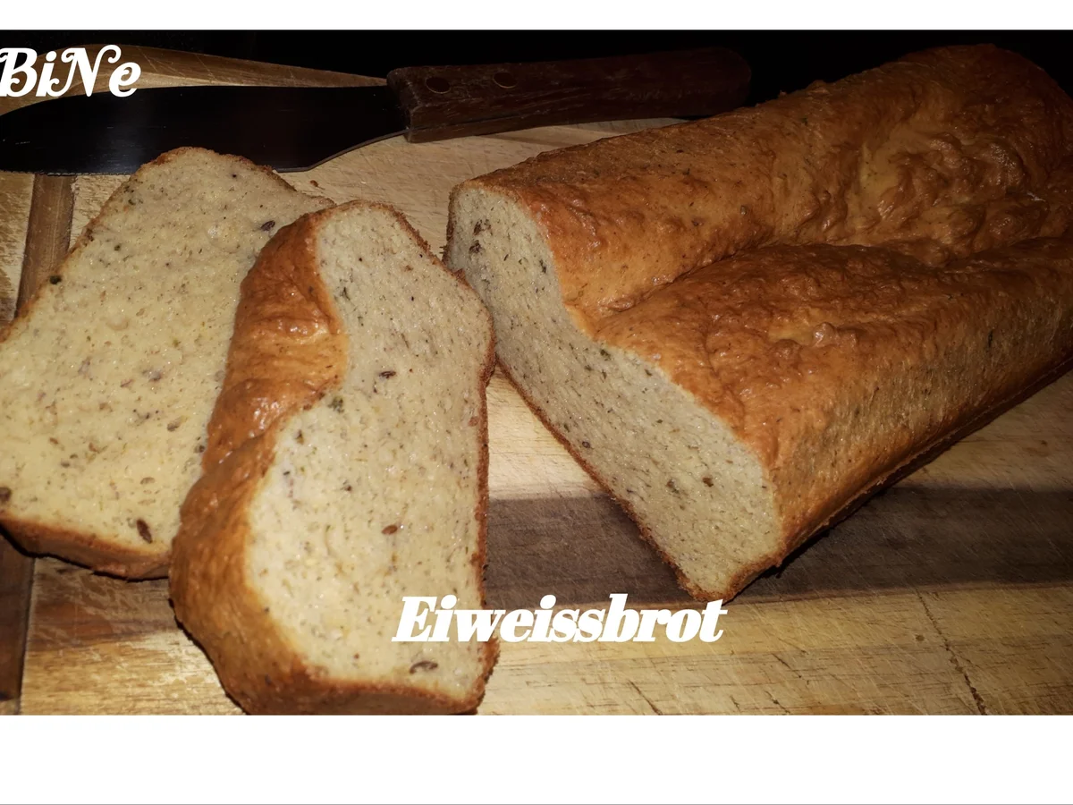 Rezept: BiNe ` S EIWEISSBROT Bild Nr. 5323 BiNe ` S EIWEISSBROT - Rezept - Bild Nr. 5323