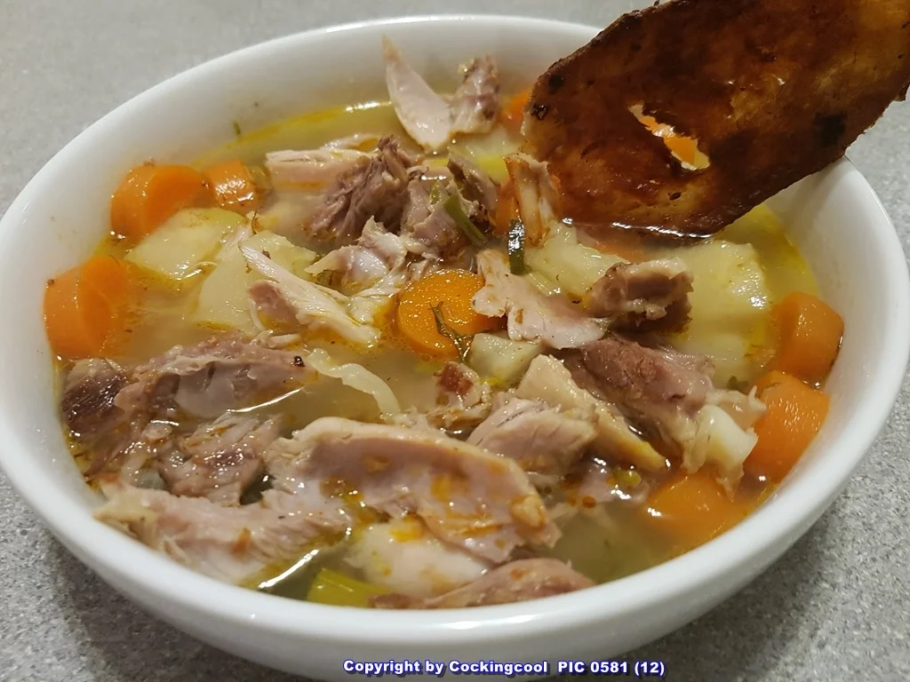 Rezept: Hühnersuppe mit dem gewissen EXTRA Bild Nr. 5346 Hühnersuppe mit dem gewissen EXTRA - Rezept - Bild Nr. 5346