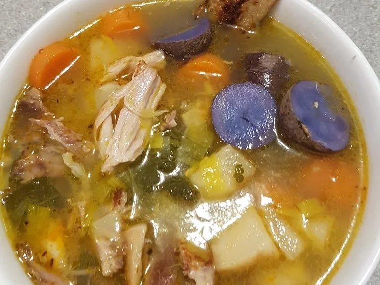 Rezept: Hühnersuppe mit dem gewissen EXTRA Bild Nr. 5348 Hühnersuppe mit dem gewissen EXTRA - Rezept - Bild Nr. 5348