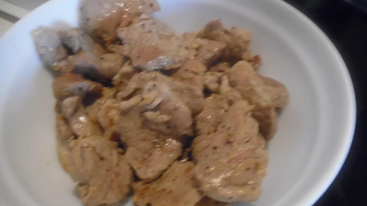 Nudel-Auflauf mit Geschnetzeltem vom Schweinefilet und Champignons - Rezept - Bild Nr. 5352