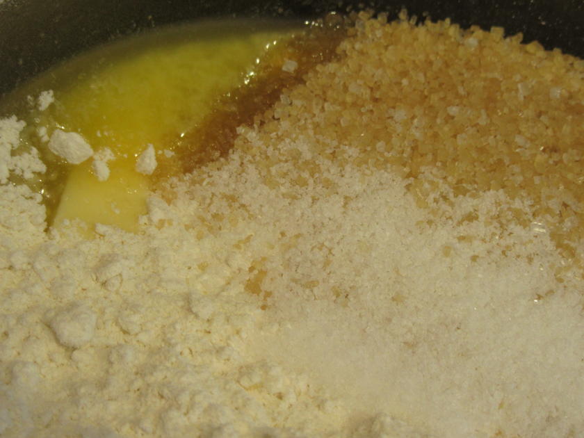 Backen: Streuselkuchen mit Füllung - schnell &amp; einfach - von lunapiena