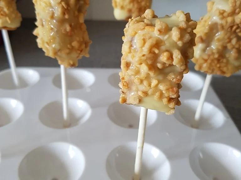 Rezept: Banane am Stiel Bild Nr. 5356 Banane am Stiel - Rezept - Bild Nr. 5356