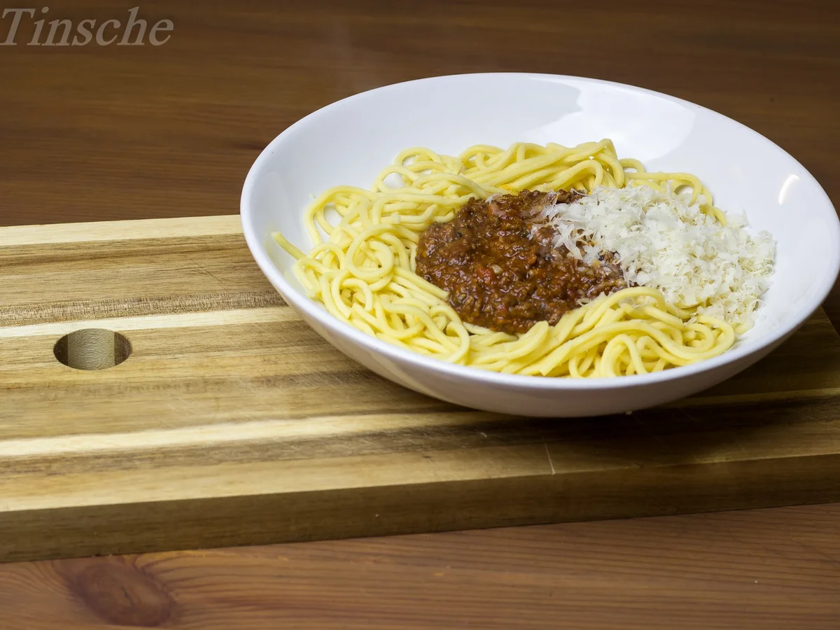 Bolognese - geschmort - Aus dem Backofen! Wie WIR sie mögen! - Rezept - Bild Nr. 5357