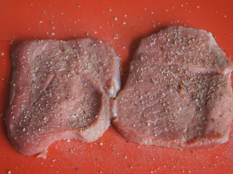 Kalbsschnitzel mit Champignon-Curry-Rahm-Sauce und Bandnudeln - Rezept - Bild Nr. 5352