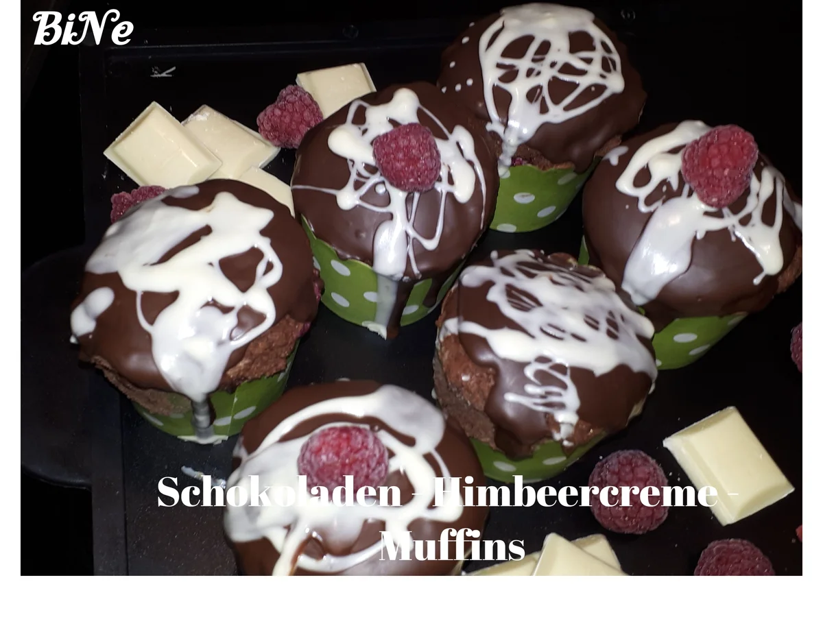 BiNe` S SCHOKOLADEN - HIMBEERCREME - MUFFINS - Rezept - Bild Nr. 5360