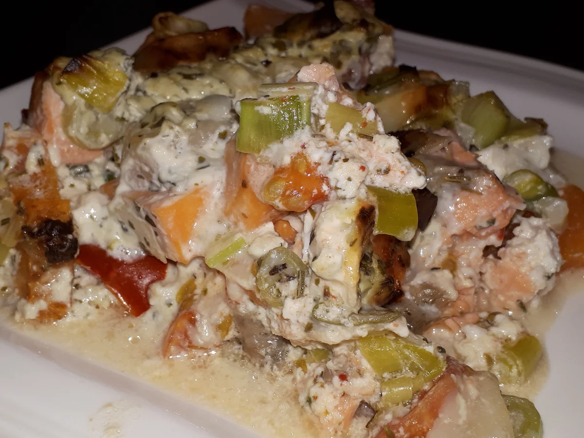 Rezept: BiNe` S LACHS - SÜSSKARTOFFEL - TOMATENAUFLAUF Bild Nr. 5355 BiNe` S LACHS - SÜSSKARTOFFEL - TOMATENAUFLAUF - Rezept - Bild Nr. 5355