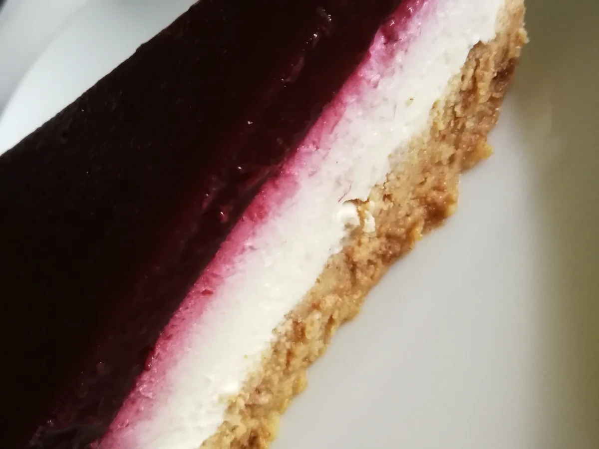 Rezept: Frischkäsetorte Bild Nr. 3 Frischkäsetorte - Rezept - Bild Nr. 3