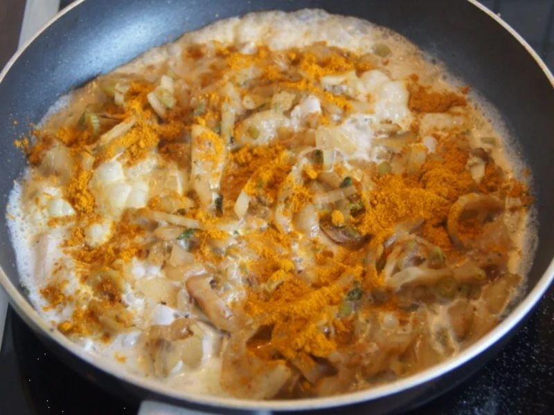 Wildlachsfilet auf Sahne-Fenchelbett - Rezept - Bild Nr. 5360