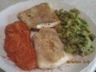 Steinbeißer Filet mit kalter Paprikasauce und Zucchinigemüse - Rezept - Bild Nr. 5352