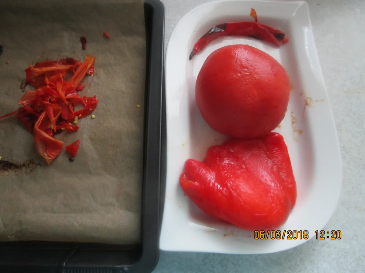 Rezept: Steinbeißer Filet mit kalter Paprikasauce und Zucchinigemüse Bild Nr. 5367 Steinbeißer Filet mit kalter Paprikasauce und Zucchinigemüse - Rezept - Bild Nr. 5367