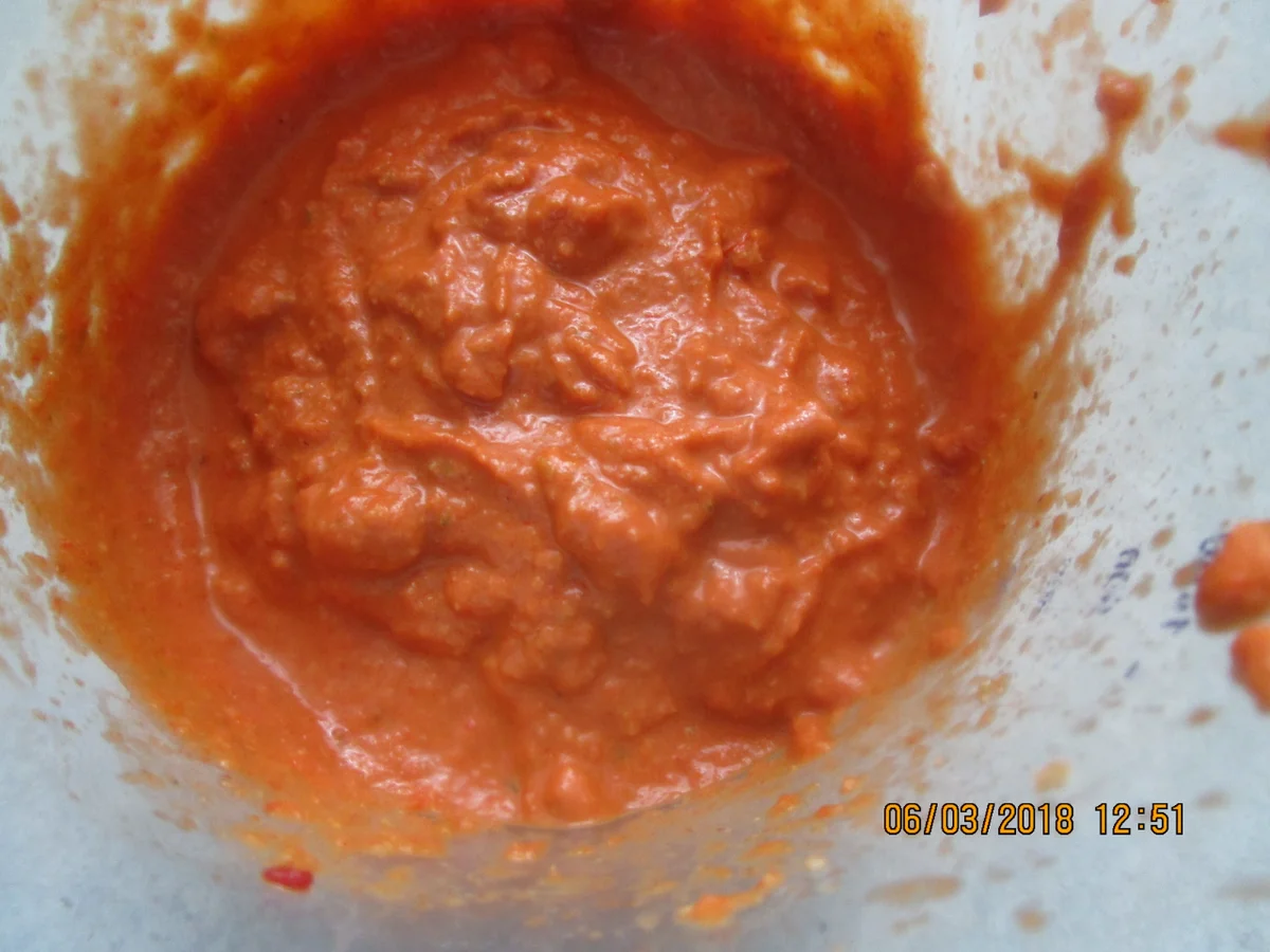 Rezept: Steinbeißer Filet mit kalter Paprikasauce und Zucchinigemüse Bild Nr. 5375 Steinbeißer Filet mit kalter Paprikasauce und Zucchinigemüse - Rezept - Bild Nr. 5375