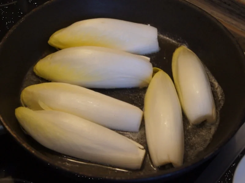 Rezept: Gebackenes Chicorée Omelett Bild Nr. 5355 Gebackenes Chicorée Omelett - Rezept - Bild Nr. 5355