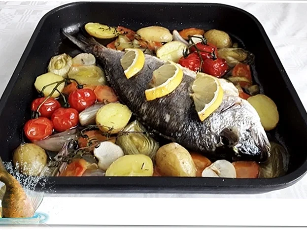Gebackene Dorade aus dem Ofen, im Gemüsebett - Rezept - Bild Nr. 5352