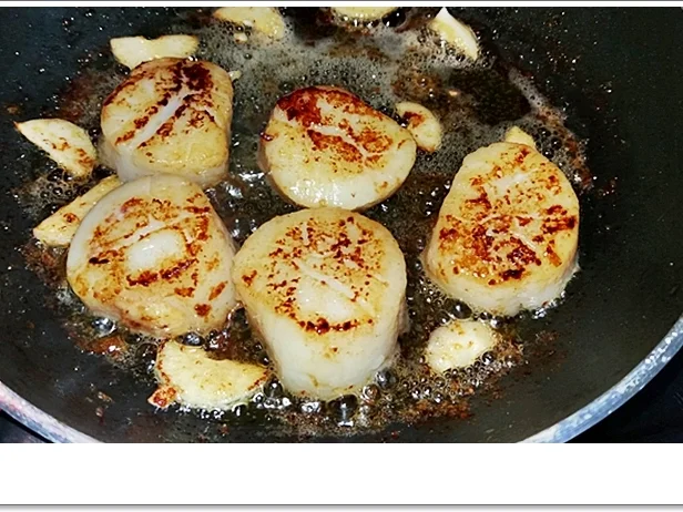 Spinat-Cremesuppe mit  Jakobsmuschel-Spieß - Rezept - Bild Nr. 5365