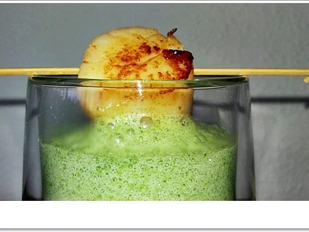 Spinat-Cremesuppe mit  Jakobsmuschel-Spieß - Rezept - Bild Nr. 5367