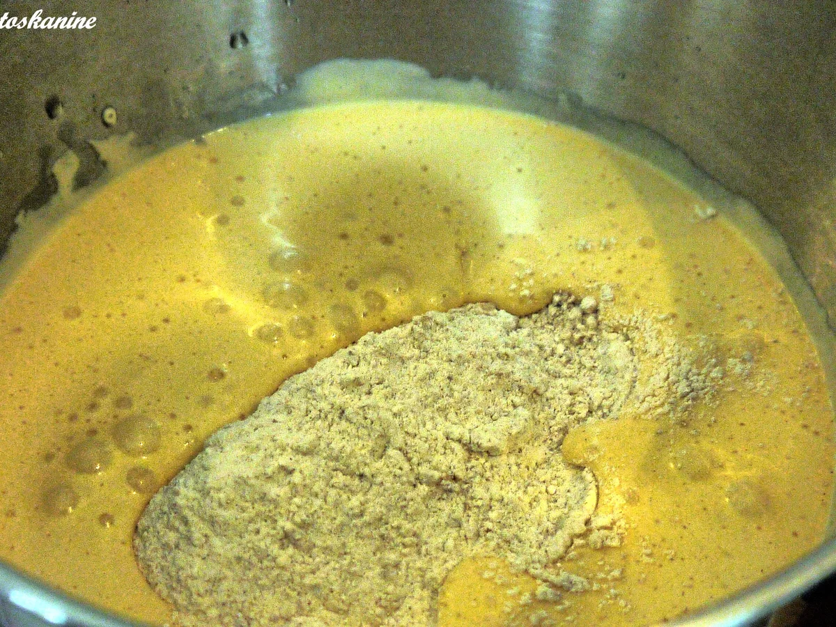 Möhren-Streuselkuchen mit Orangenschmand - Rezept - Bild Nr. 6