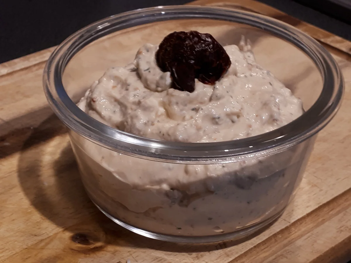 Rezept: BiNe` S MOZZARELLA - TOMATEN - AUFSTRICH Bild Nr. 5395 BiNe` S MOZZARELLA - TOMATEN - AUFSTRICH - Rezept - Bild Nr. 5395