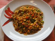 Rezept: Gebratener Reis mit Gemüse, Ei und Hähnchenfleisch Bild Nr. 5396 Gebratener Reis mit Gemüse, Ei und Hähnchenfleisch - Rezept - Bild Nr. 5396