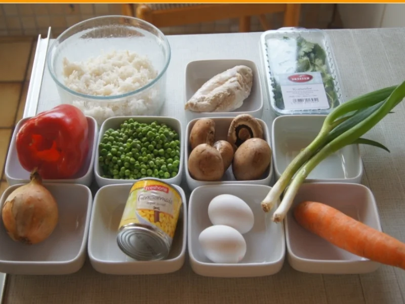 Gebratener Reis mit Gemüse, Ei und Hähnchenfleisch - Rezept - Bild Nr. 5398