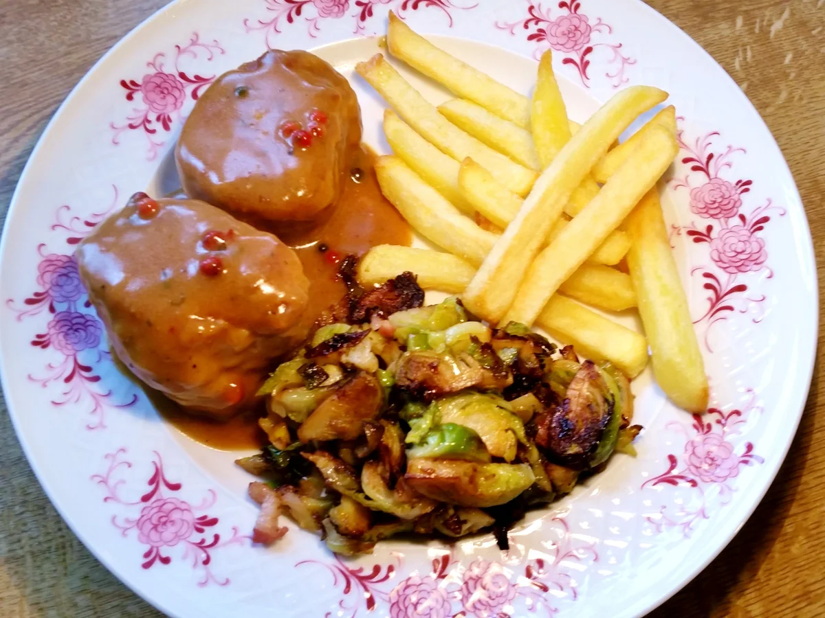 Rezept: Schweinefilet in Pfeffersoße Bild Nr. 5399 Schweinefilet in Pfeffersoße - Rezept - Bild Nr. 5399