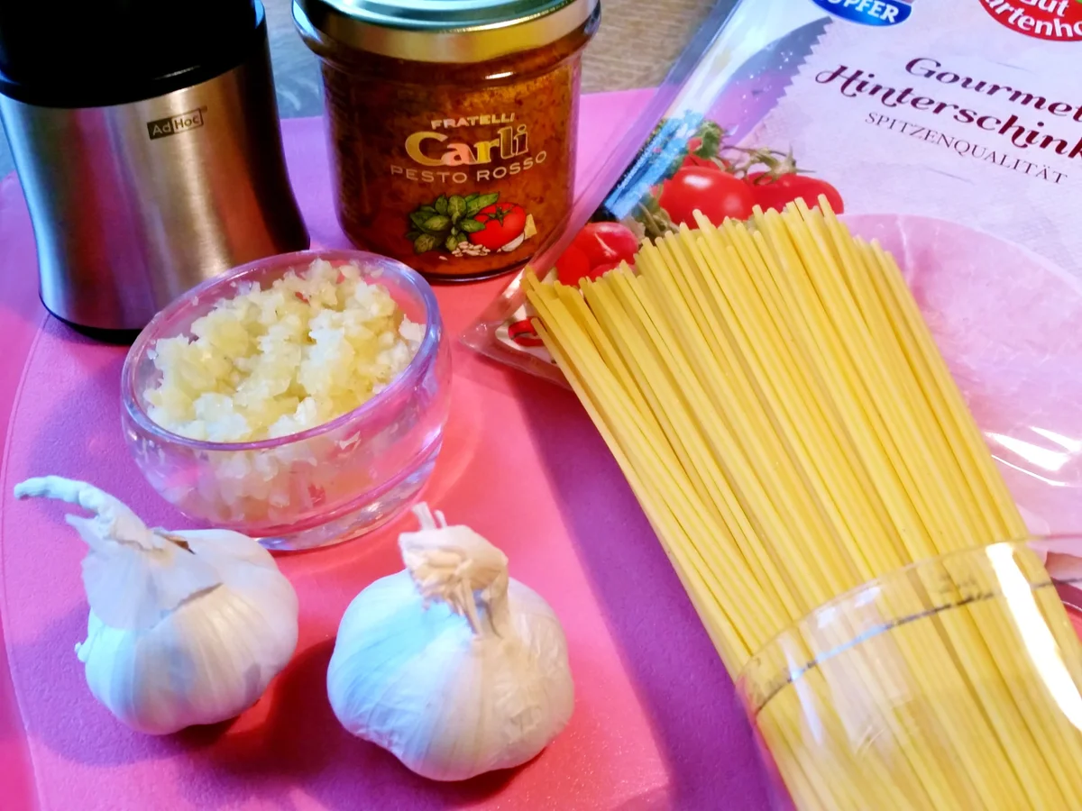Rote Knoblauch-Spaghetti - Rezept - Bild Nr. 5397