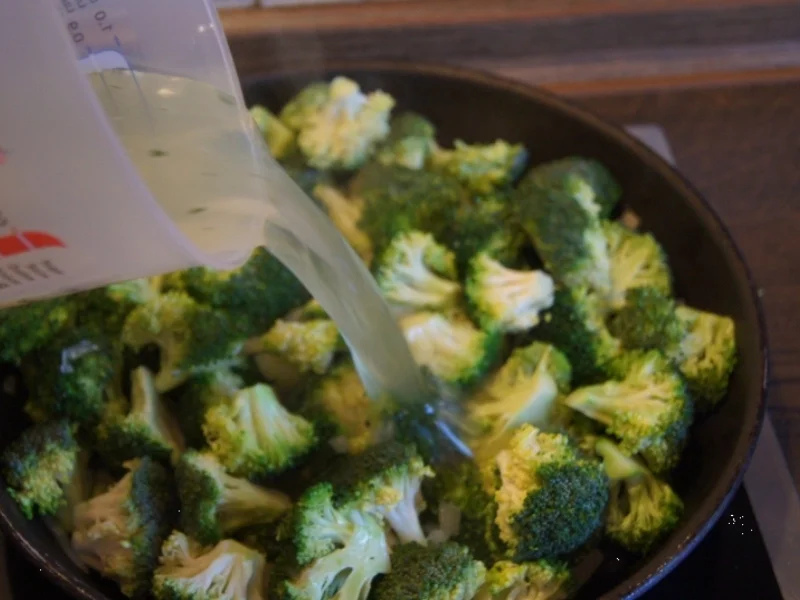 Brokkoli-Pfanne - Rezept - Bild Nr. 5408