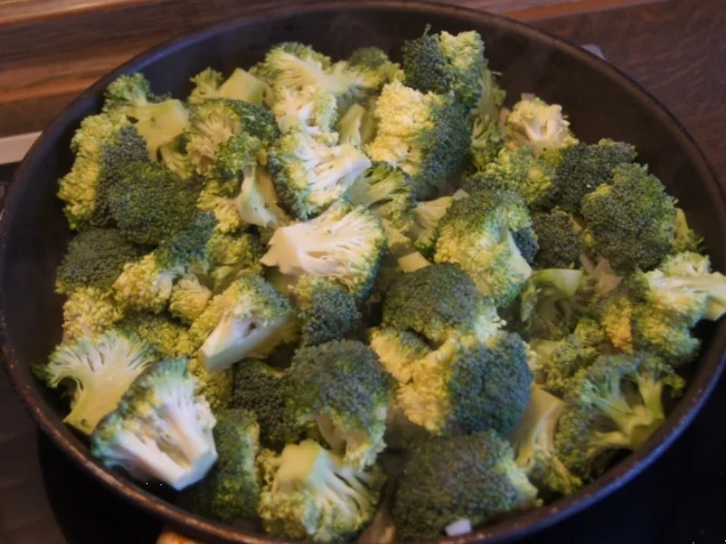 Brokkoli-Pfanne - Rezept - Bild Nr. 5409