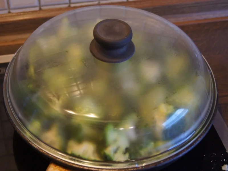 Brokkoli-Pfanne - Rezept - Bild Nr. 5410
