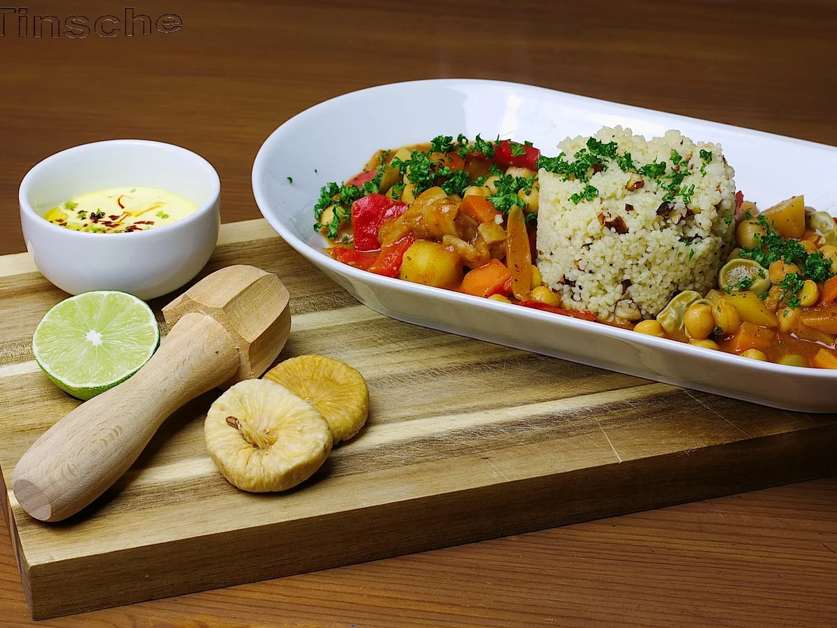 Kichererbsengemüse mit Mandelcouscous & Safransahne - Rezept - Bild Nr. 5415