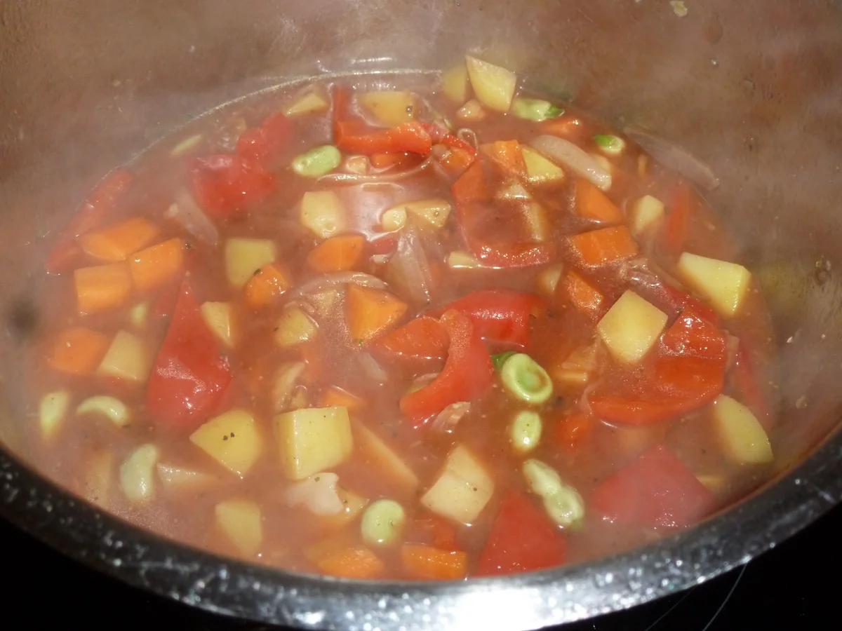 Kichererbsengemüse mit Mandelcouscous & Safransahne - Rezept - Bild Nr. 5420