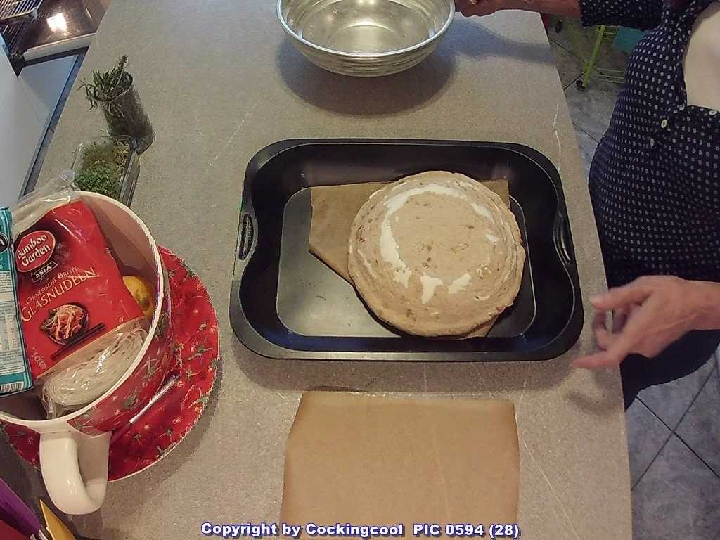 Deftiges Graubrot (mit Speck und Zwiebel) - Rezept - Bild Nr. 5448