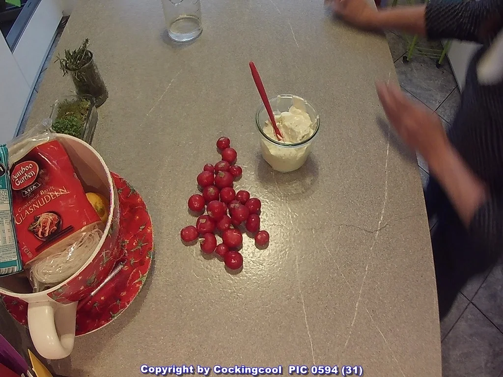 Deftiges Graubrot (mit Speck und Zwiebel) - Rezept - Bild Nr. 5450