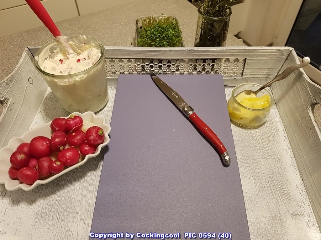 Deftiges Graubrot (mit Speck und Zwiebel) - Rezept - Bild Nr. 5455