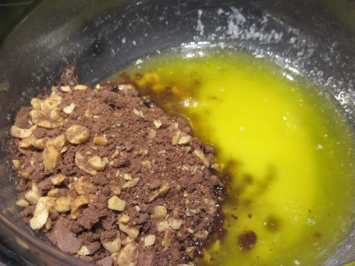 Dessert: Nussige Bananenschnitten - Rezept - Bild Nr. 5425