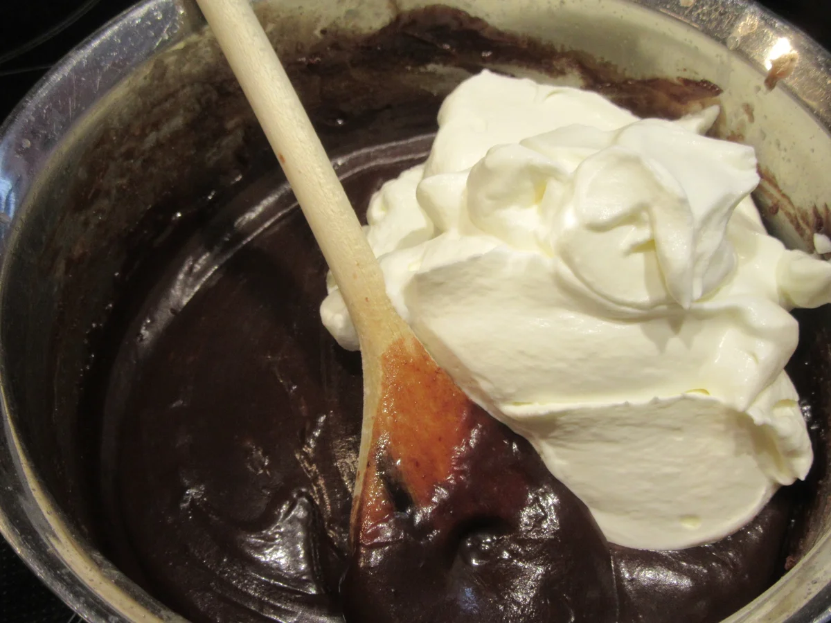 Dessert: Nussige Bananenschnitten - Rezept - Bild Nr. 5428