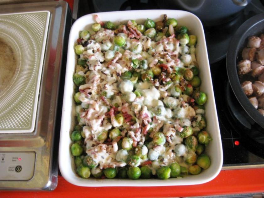 Rosenkohl Auflauf mit Bratwurst - schnell & einfach - von manschie Rosenkohl Auflauf mit Bratwurst - schnell & einfach - von manschie