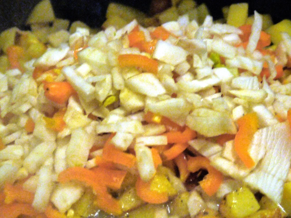 Rezept: Pikante Kartoffel.Fenchel-Pfanne Bild Nr. 5 Pikante Kartoffel.Fenchel-Pfanne - Rezept - Bild Nr. 5